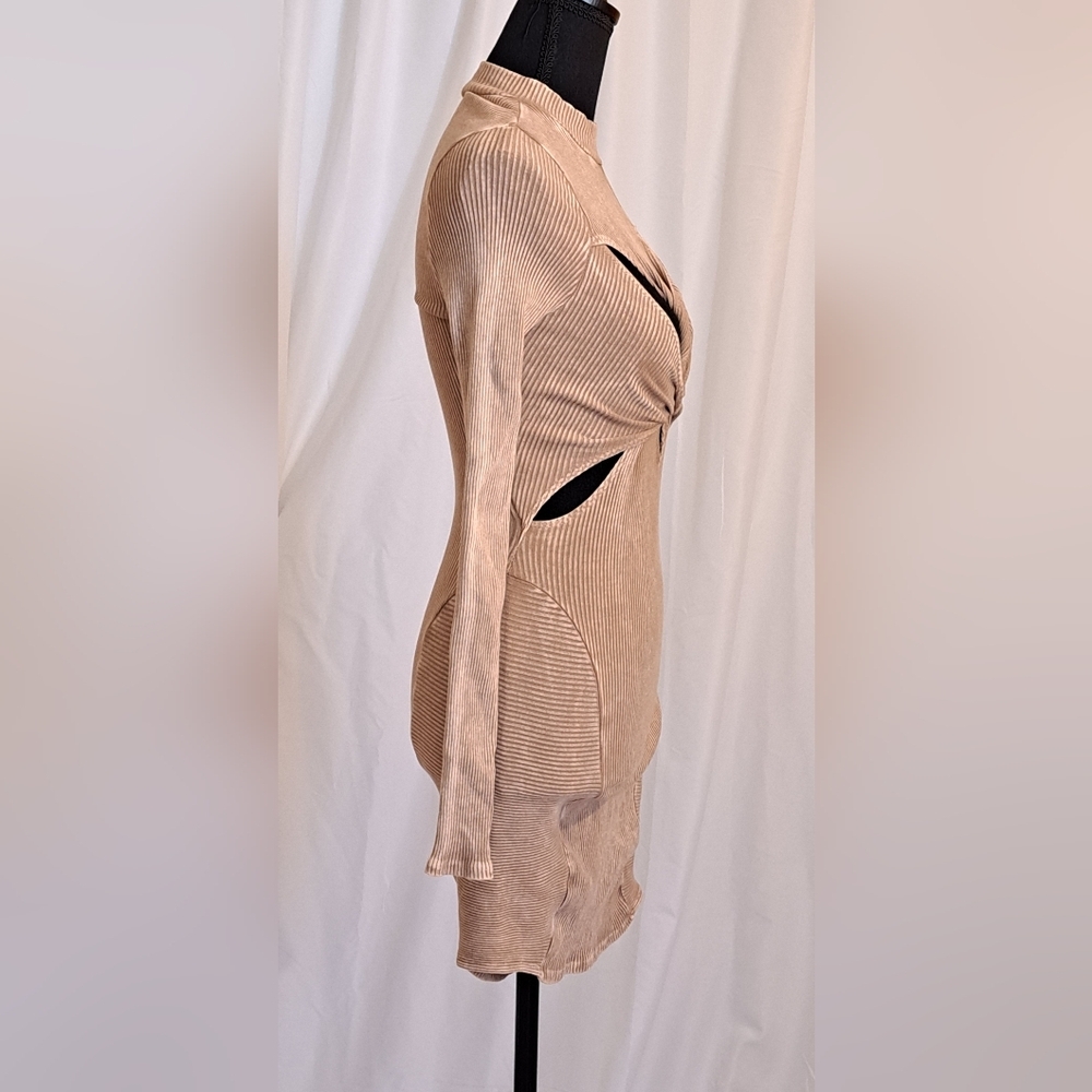 #025.B Swank A Posh Sz M (6-8) / Taupe / Cut Out Mini Dress - Picture 10 of 14